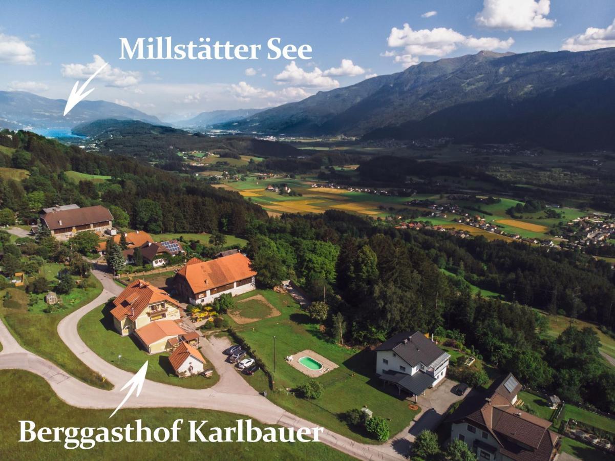 Hotel Berggasthof Karlbauer Lendorf Exteriér fotografie